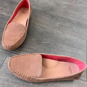 Ugg Milana II Loafer Flats Tan Suede Leather Driving Slip On Women’s Size 7